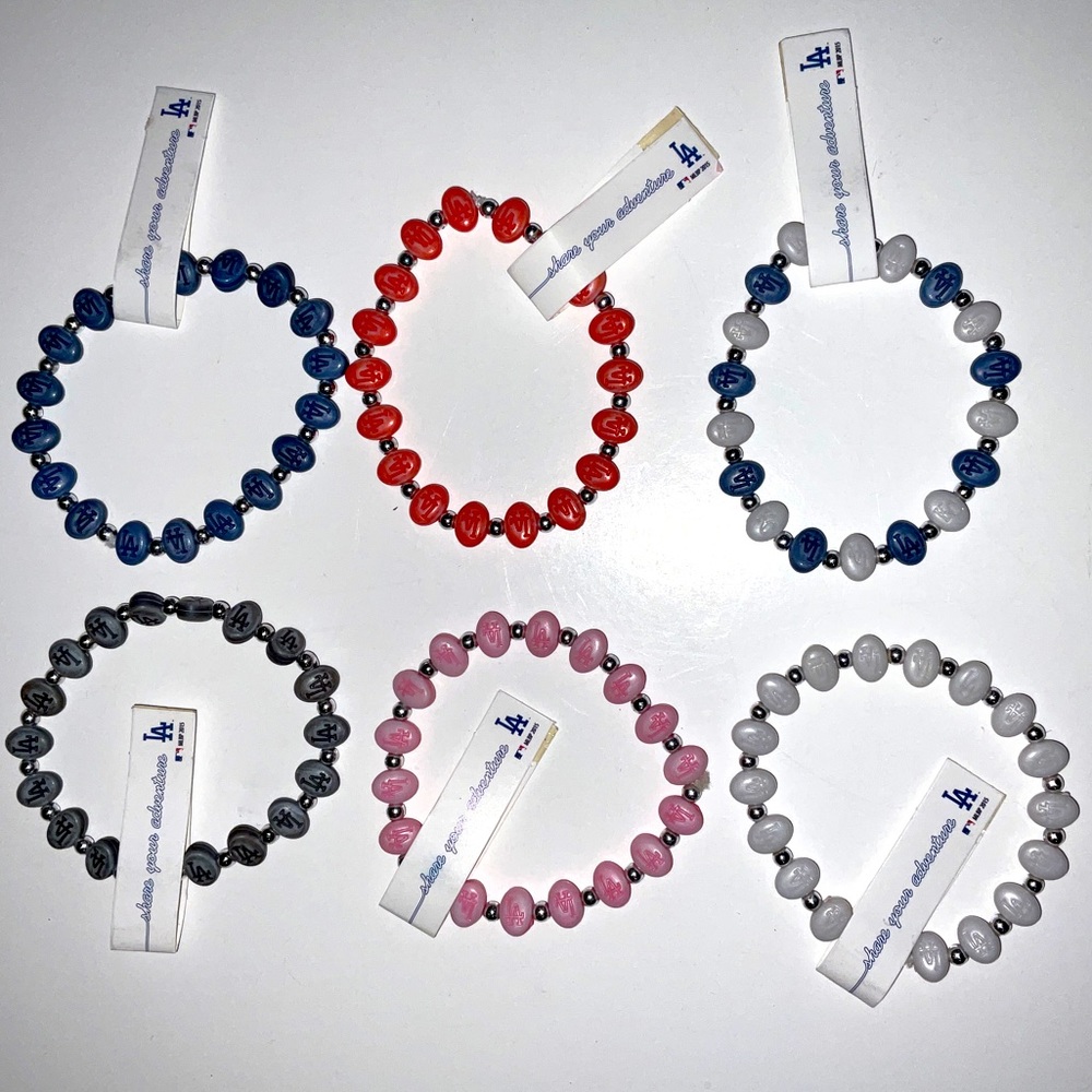 NWT lot of‎ 6 Los Angeles Dodgers MLB TRRTLZ Friendship Bracelets Various Colors